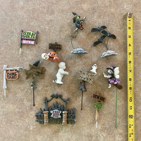 Fairy Garden Halloween Graveyard Accessories Miniature Figurines Lot - Picture 11 of 12